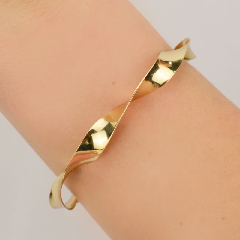 Bracelete Torcido com Fecho Boia