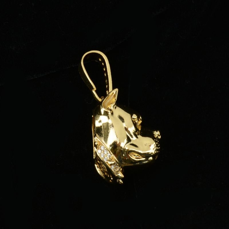 Pingente Pitbull Argola Cravejada e Coleira Cravejada com Zircônias