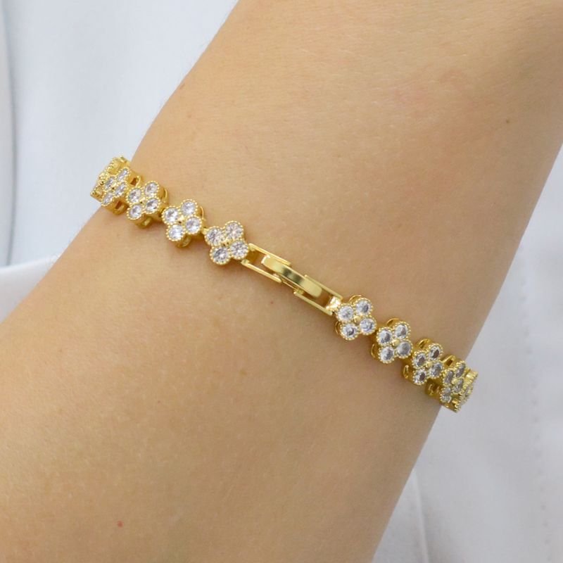 Pulseira com Trevos Cristais Fecho Joia